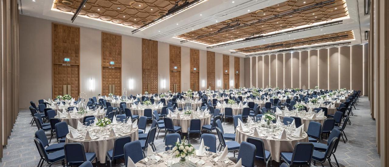 Отель Hyatt Regency Izmir Istinyepark Экстерьер фото