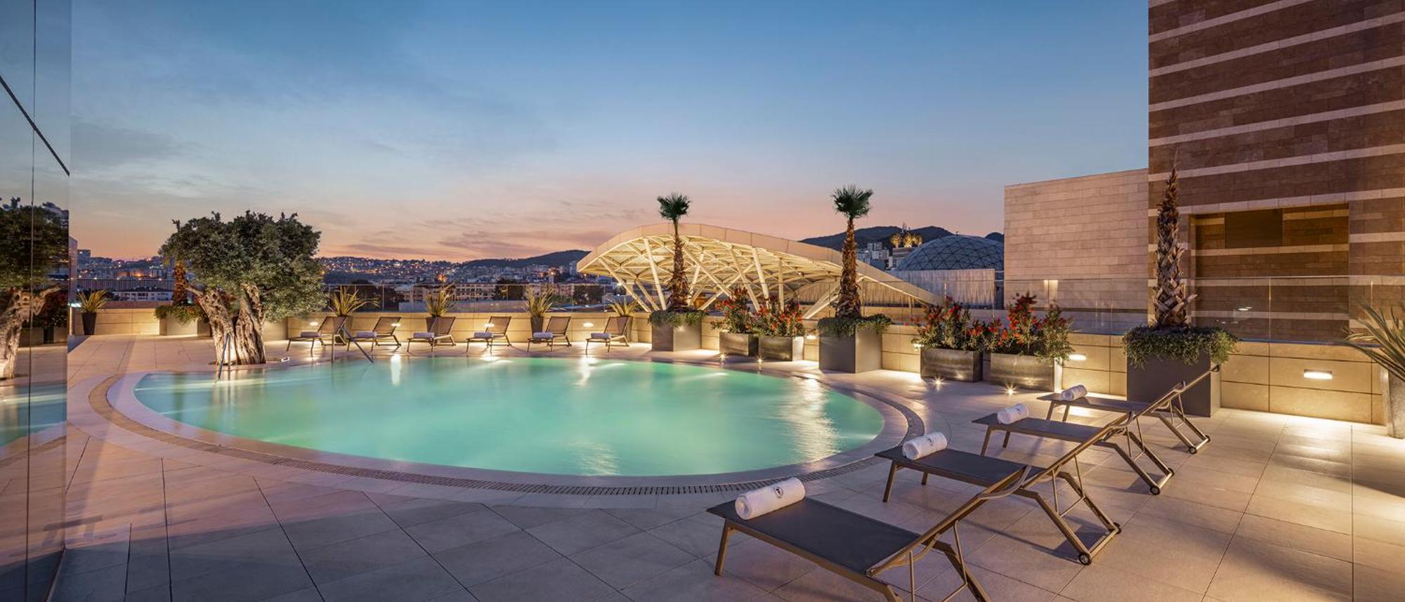 Отель Hyatt Regency Izmir Istinyepark Экстерьер фото