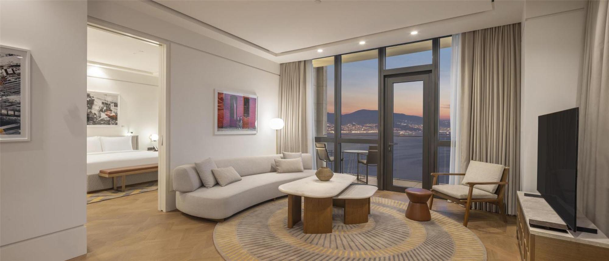 Отель Hyatt Regency Izmir Istinyepark Экстерьер фото