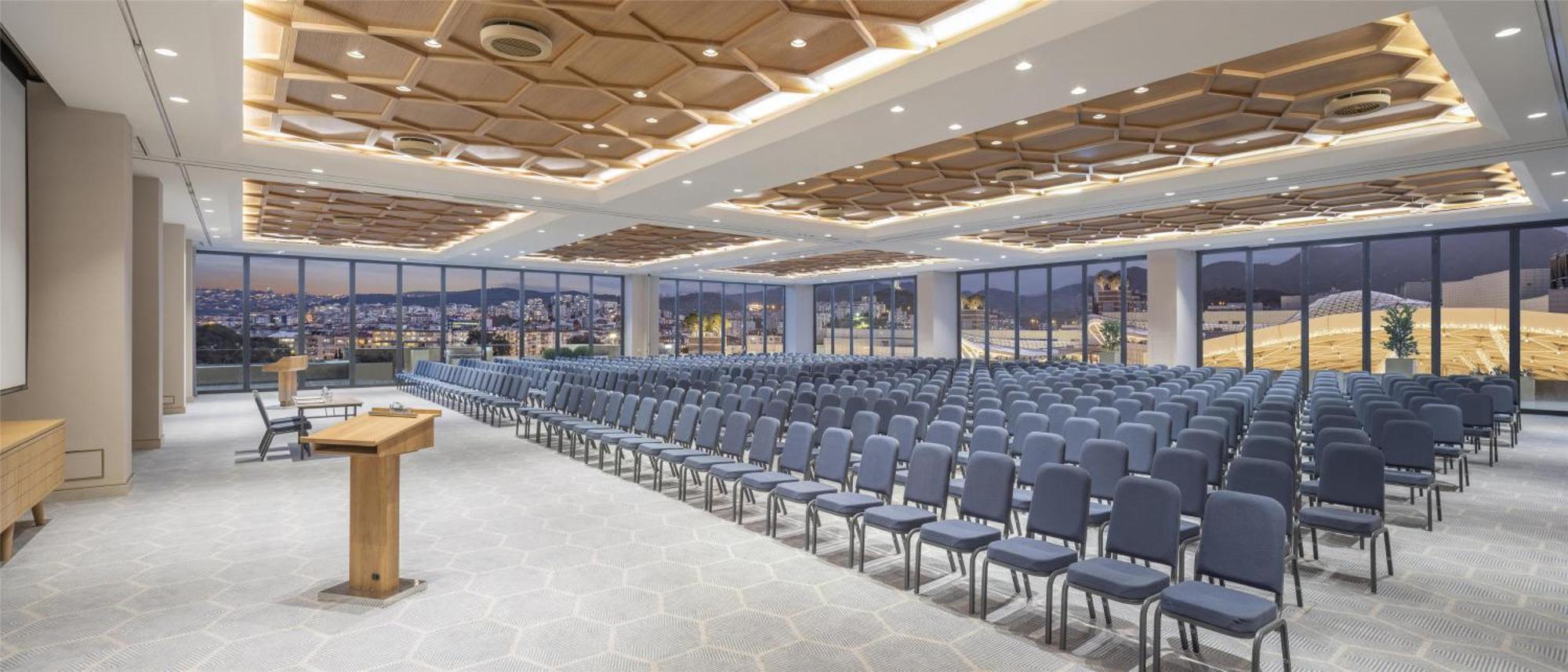 Отель Hyatt Regency Izmir Istinyepark Экстерьер фото