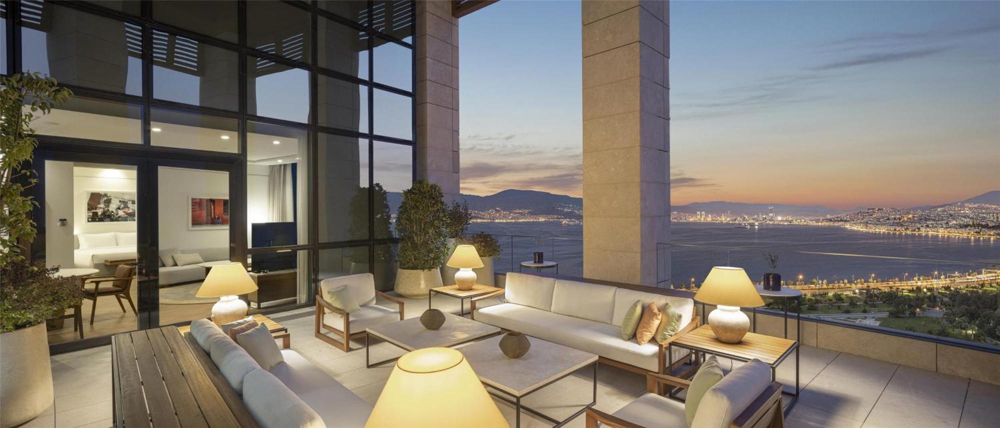 Отель Hyatt Regency Izmir Istinyepark Экстерьер фото